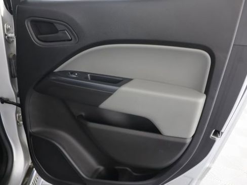 Used 2019 Chevrolet Colorado W/T w/ Custom Special Edition AWD/4WD image 23