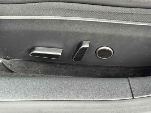 Used 2023 Tesla Model 3 Standard Range RWD image 30