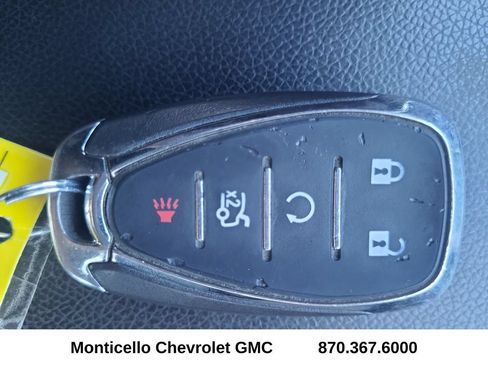 Used 2025 Chevrolet Malibu RS FWD image 30