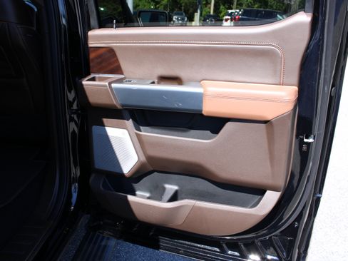 Used 2025 Ford F150 King Ranch AWD/4WD image 14
