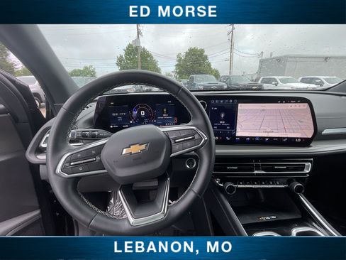 Certified 2026 Chevrolet Traverse LT AWD/4WD image 11