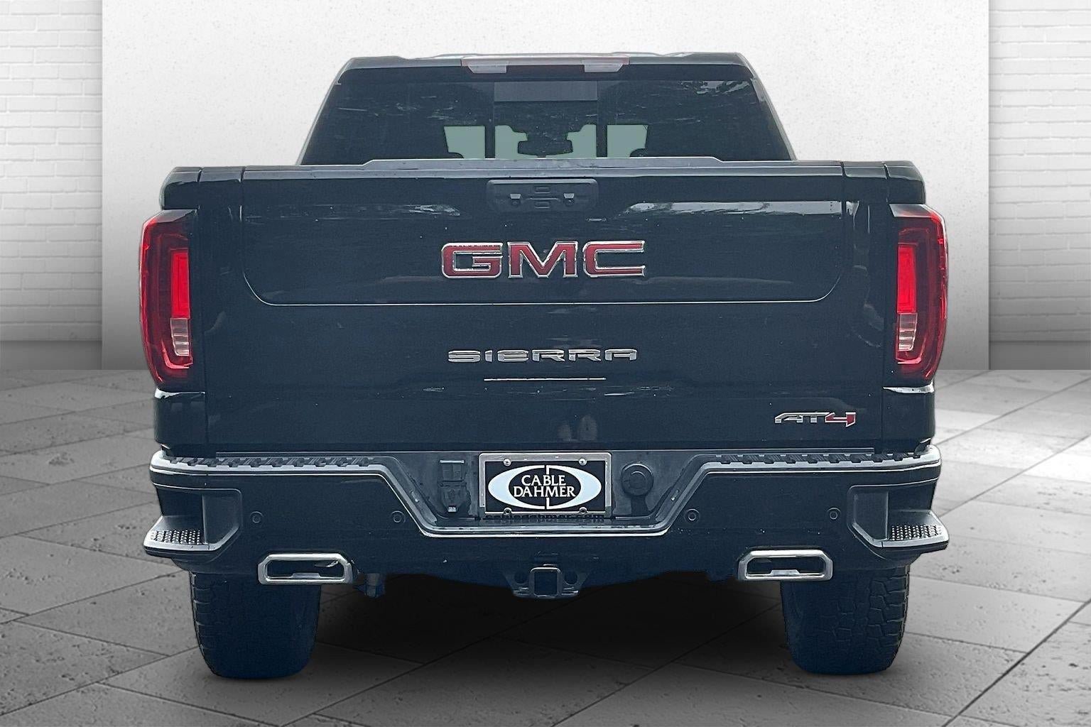Used 2024 GMC Sierra 1500 AT4 w/ AT4 Preferred Package AWD/4WD image 3