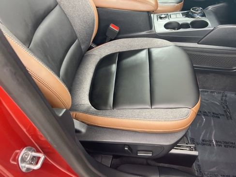 Used 2024 Ford Bronco Sport Outer Banks w/ Tech Package image 24