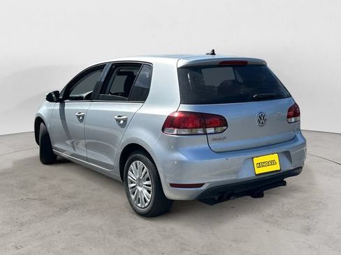 Used 2014 Volkswagen Golf 4-Door FWD image 7