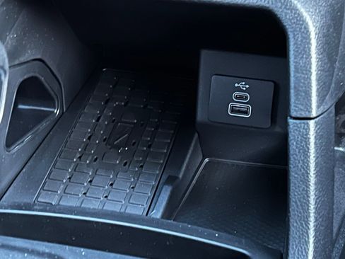 New 2025 Ford Ranger XLT w/ Technology Package image 25