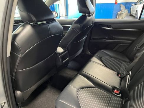 Used 2020 Toyota Camry SE AWD/4WD image 17