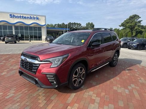 Used 2026 Subaru Ascent Limited w/ Popular Package #2 AWD/4WD image 1