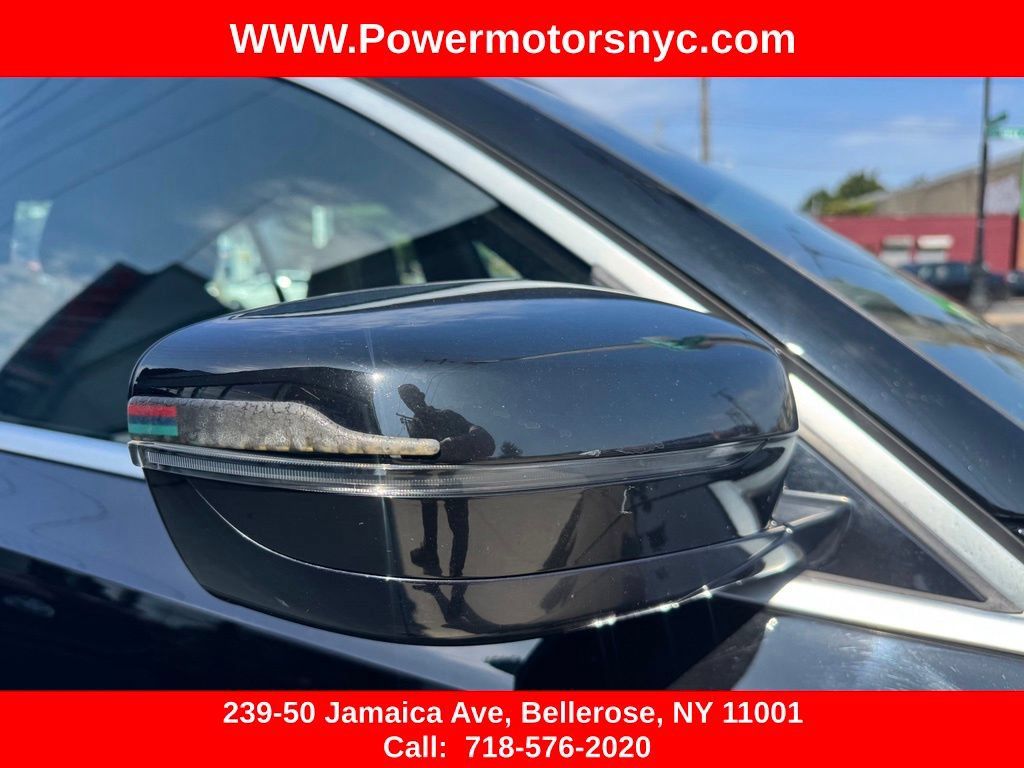 Used 2019 BMW 330i xDrive Sedan w/ Driving Assistance Package AWD/4WD image 14