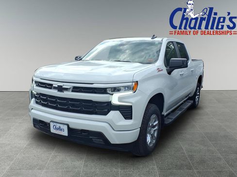 New 2026 Chevrolet Silverado 1500 RST w/ Z71 Off-Road Package AWD/4WD image 1