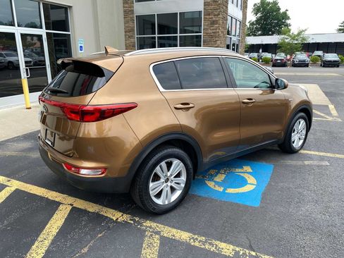 Used 2017 Kia Sportage LX w/ LX Popular Package AWD/4WD image 4