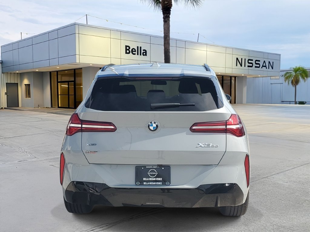 Used 2025 BMW X3 xDrive30i AWD/4WD image 5