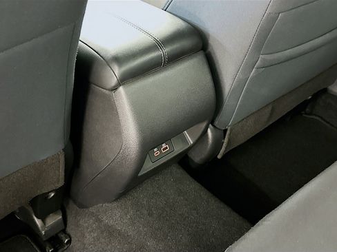 Used 2024 Nissan Altima 2.5 SV image 27