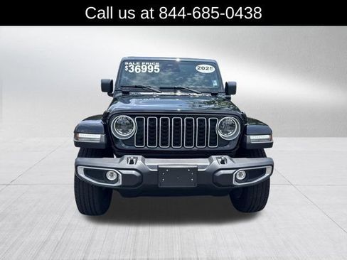 Certified 2025 Jeep Wrangler Unlimited Sahara w/ Safety Group AWD/4WD image 2