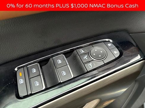 New 2025 Nissan Pathfinder Platinum image 9