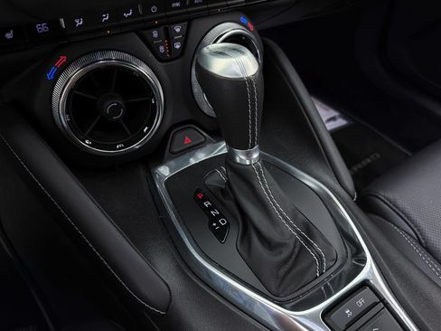 Used 2016 Chevrolet Camaro SS RWD image 22