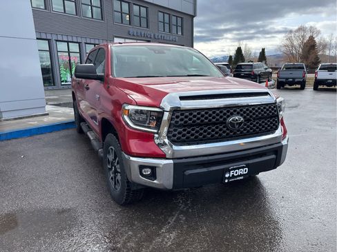 Used 2018 Toyota Tundra SR5 image 13