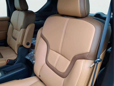 New 2026 Nissan Armada SL w/ Captain's Chari Seat Package AWD/4WD image 14