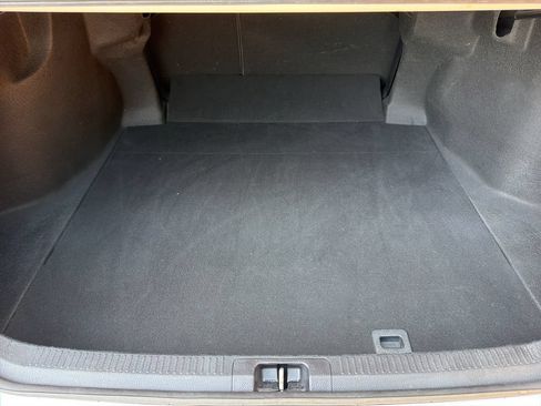 Used 2020 Toyota Camry SE FWD image 30