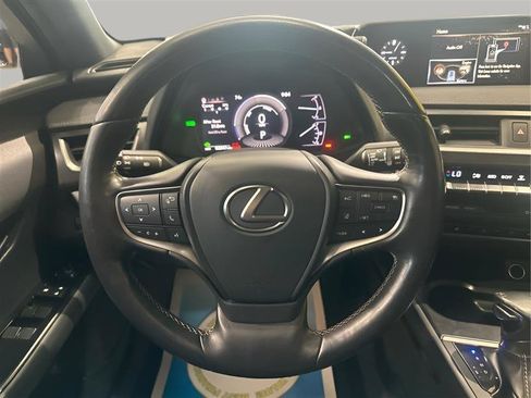 Used 2019 Lexus UX 250h w/ Premium Package AWD/4WD image 15