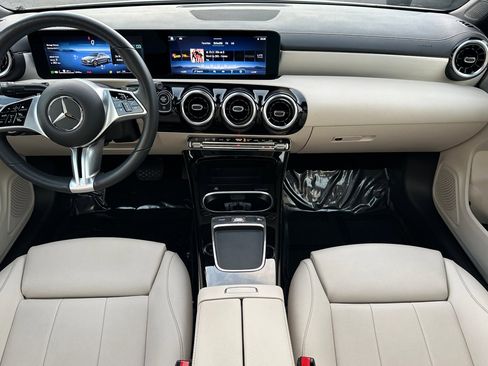 Certified 2025 Mercedes-Benz CLA 250 White image 13