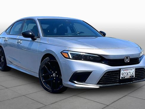 Used 2023 Honda Civic Sport image 2