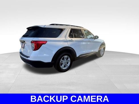 Certified 2023 Ford Explorer XLT w/ Equipment Group 202A image 4