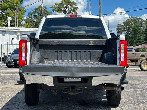 Certified 2024 Ford F250 XL w/ XL Chrome Package AWD/4WD image 15
