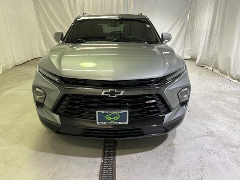 Certified 2023 Chevrolet Blazer RS FWD image 3