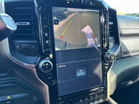 Used 2022 RAM 2500 Laramie w/ Safety Group B image 24