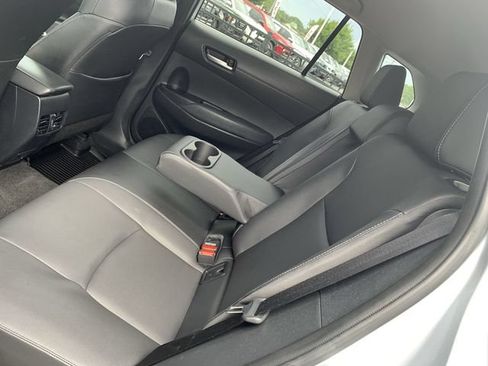 Certified 2022 Toyota Corolla Cross XLE AWD/4WD image 10