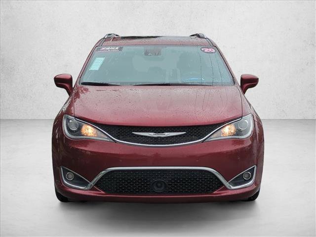 Used 2020 Chrysler Pacifica Touring-L FWD image 2