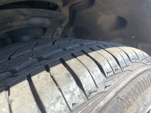 Certified 2025 Lexus ES 350 w/ Premium Package image 12