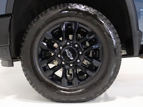 Used 2026 Chevrolet Silverado 2500 Custom w/ Custom Value Package image 75