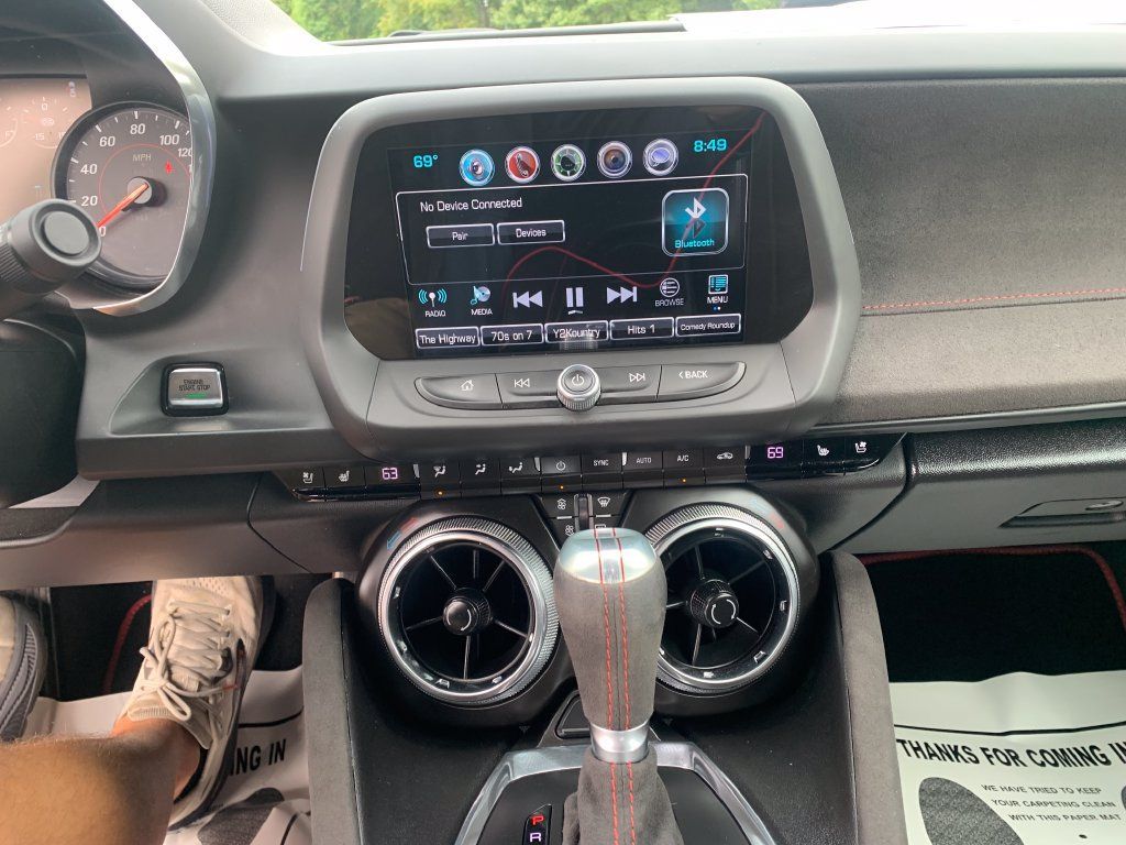 Used 2018 Chevrolet Camaro ZL1 RWD image 18