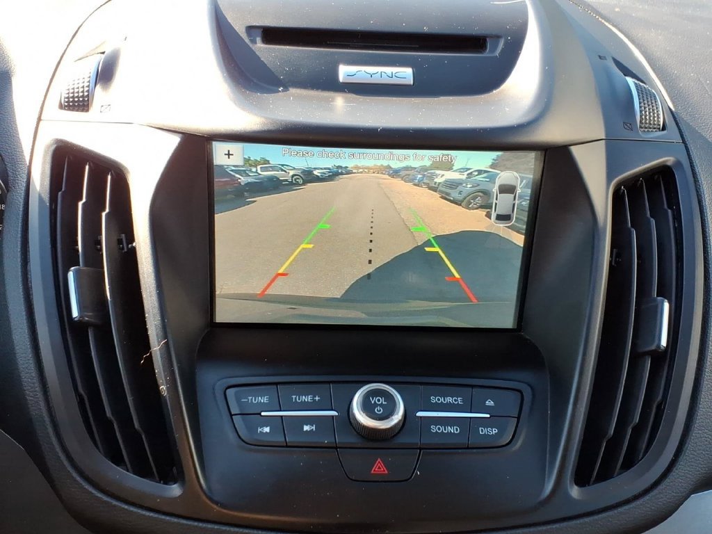 Used 2017 Ford Escape SE w/ Equipment Group 201A FWD image 16