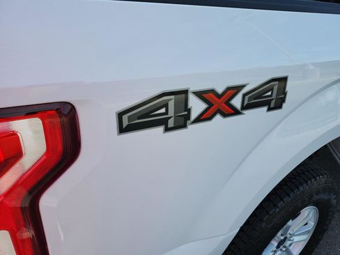 Used 2020 Ford F150 XLT image 4