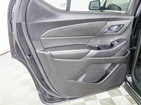 Used 2019 Chevrolet Traverse LS image 27