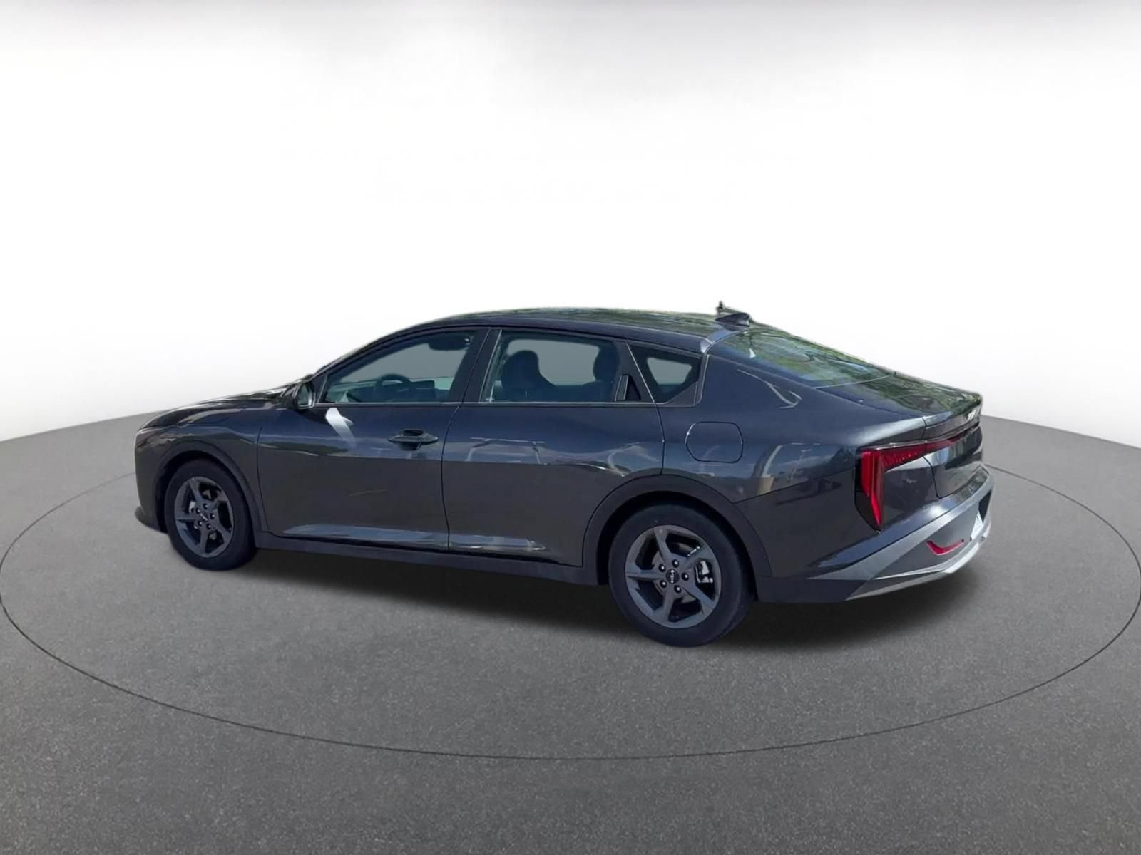 Used 2025 Kia K4 FWD image 9