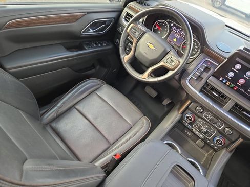 Used 2021 Chevrolet Tahoe High Country RWD image 24
