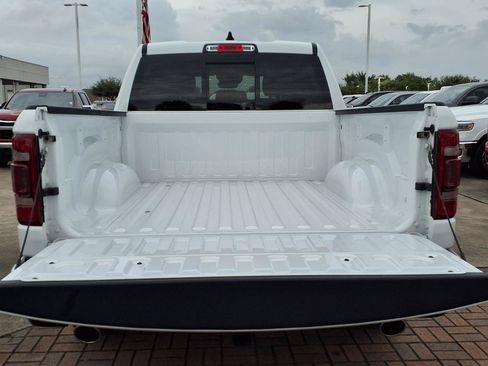 Used 2023 RAM 1500 Laramie AWD/4WD image 7