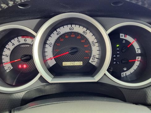 Used 2015 Toyota Tacoma 4x4 Double Cab w/ TRD Off-Road Package image 20
