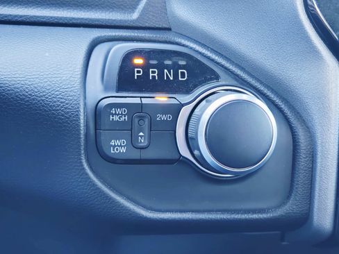 Used 2024 RAM 2500 Big Horn w/ Night Edition image 32