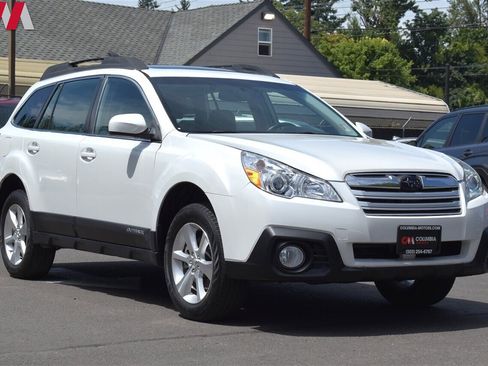 Used 2013 Subaru Outback 3.6R Limited image 1