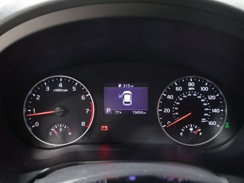 Used 2021 Kia Seltos S AWD/4WD image 34