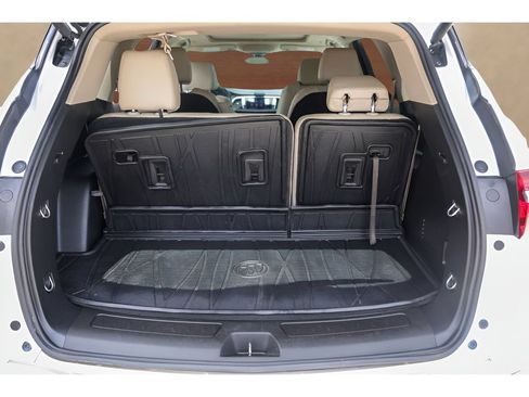 Used 2020 Buick Enclave Essence FWD image 28