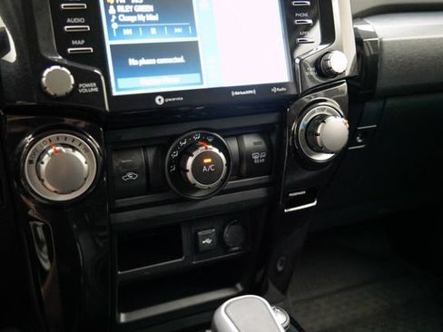 Used 2023 Toyota 4Runner TRD Off-Road Premium w/ Off Road Premium Plus Package AWD/4WD image 14