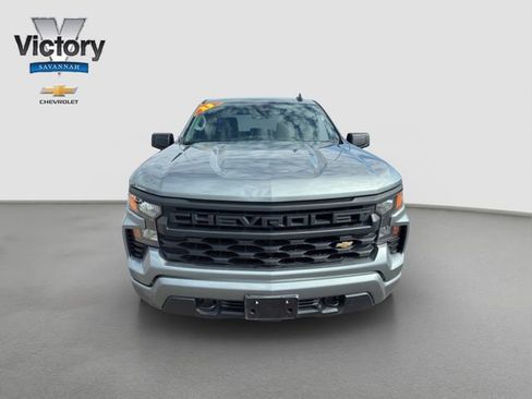 Used 2023 Chevrolet Silverado 1500 Custom AWD/4WD image 2