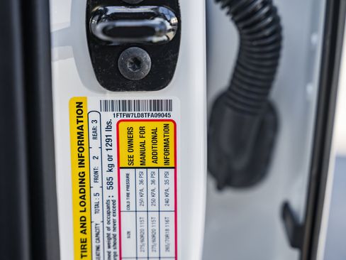 New 2026 Ford F150 Platinum w/ Equipment Group 702A High image 97