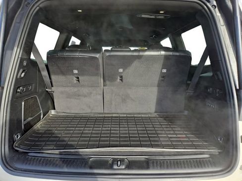 Used 2022 Jeep Wagoneer Series III w/ Flexible Seating Group image 37