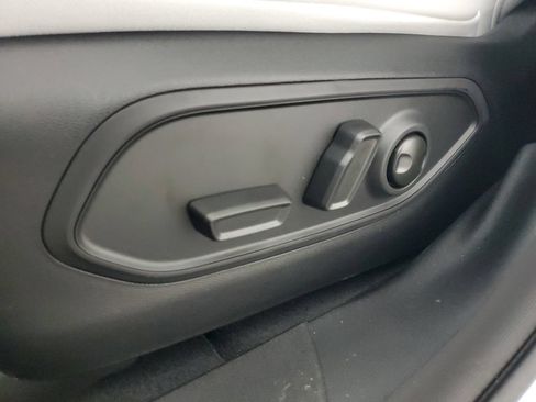New 2026 Jeep Cherokee Limited AWD/4WD image 15